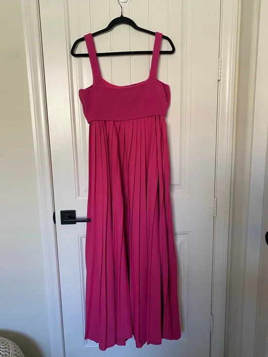Mare Mare NWT | Pleated Maxi Dress - Picture 6 of 9
